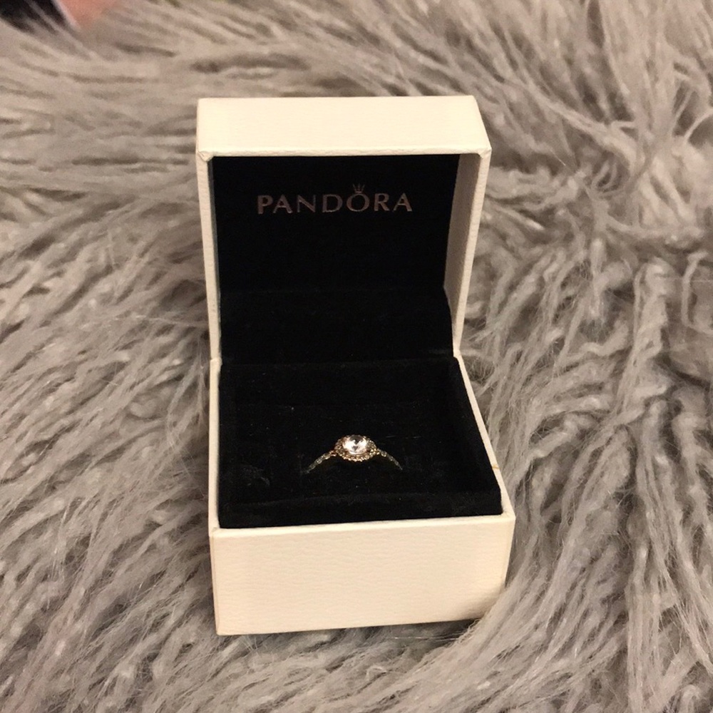 Pandora classic elegance ring